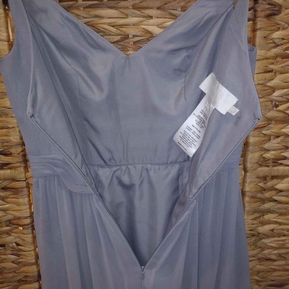 Grey cocktail or bridesmaid dress in size 2 - Picture 7 of 9